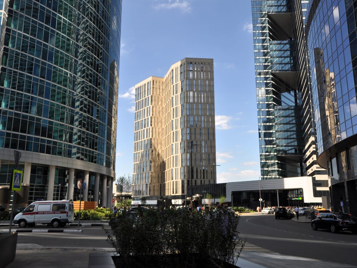 Офисы от 950 до 1100 кв.м. в аренду и продажу в Москве и Московской области